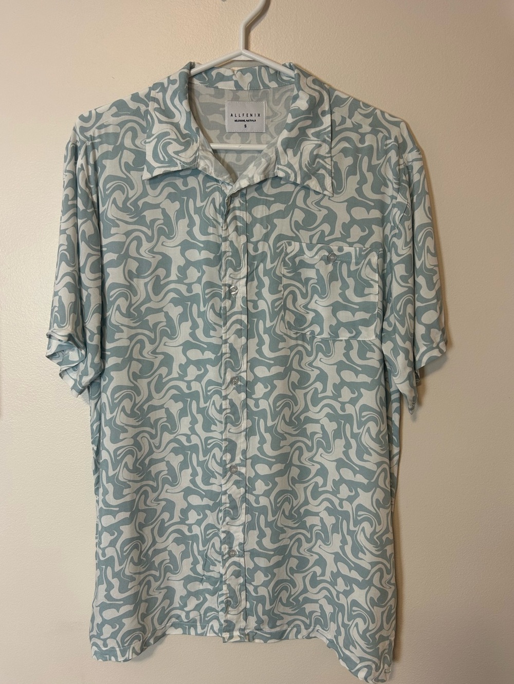 ALLFENIX Melbourne Australia Abstract Print Rayon Button Up Shirt Small